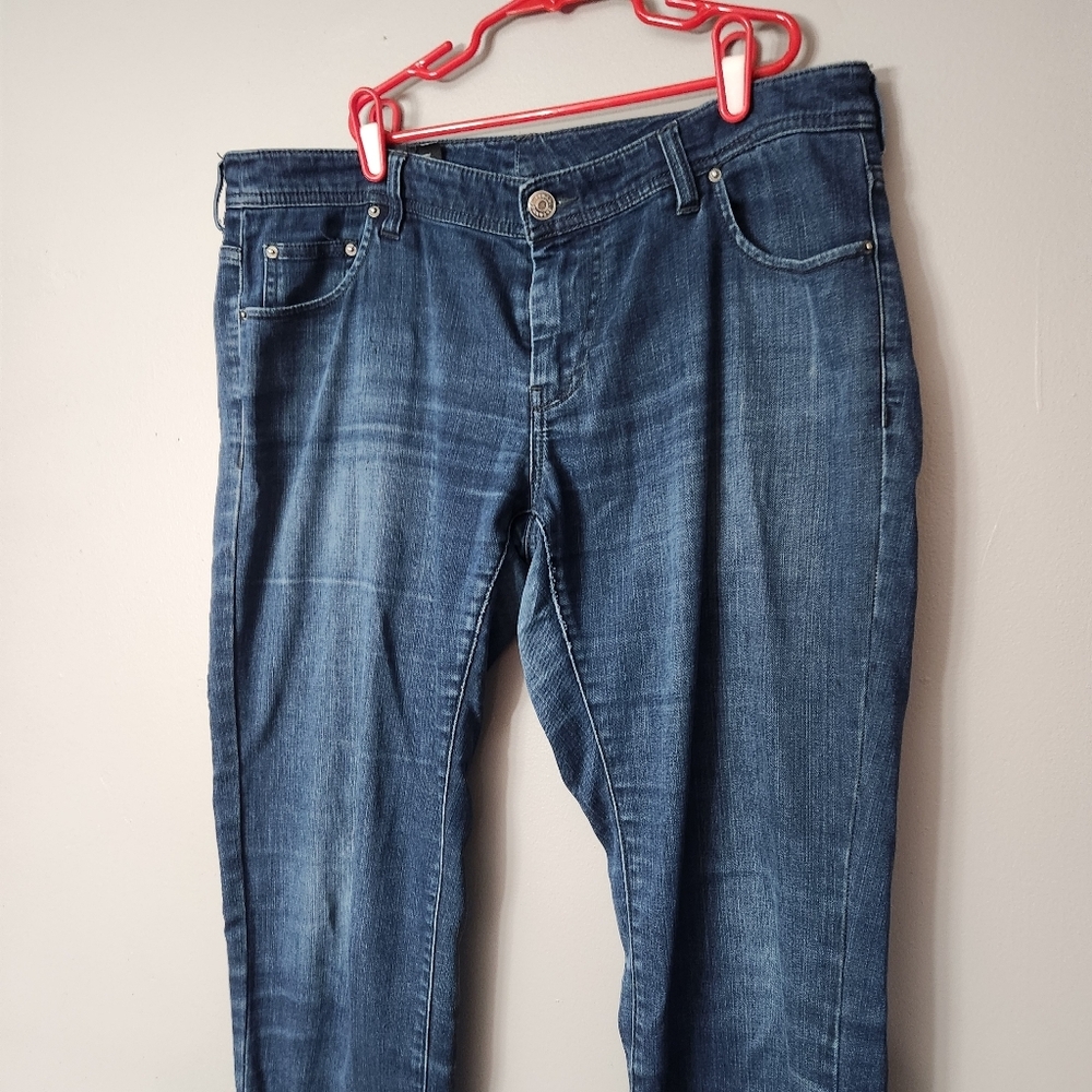 Armani Exchange Men's Size 29 skinny denim blue jeans 33.5 inch inseam - Picture 2 of 12